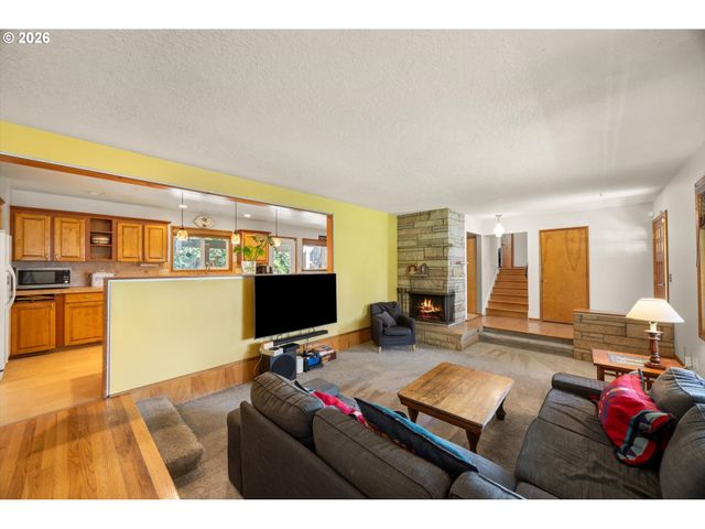 12955 Sw EVERGREEN St, Beaverton, OR 97005