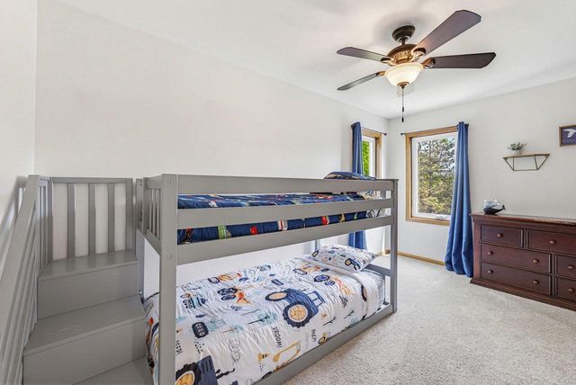 112 N Meadowside COURT, Summit, WI 53066