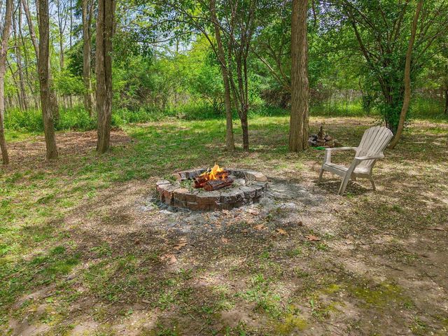 112 N Meadowside COURT, Summit, WI 53066