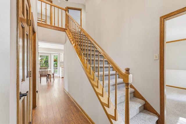 112 N Meadowside COURT, Summit, WI 53066