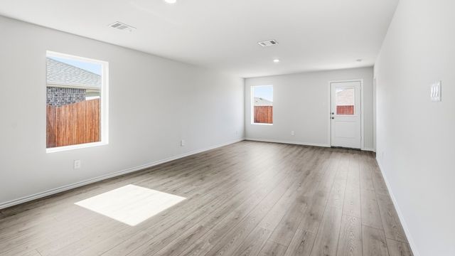 1907 Glory Drive, Bonham, TX 75418