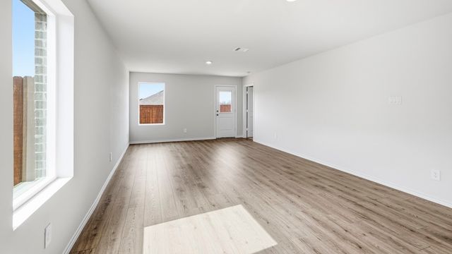 1907 Glory Drive, Bonham, TX 75418