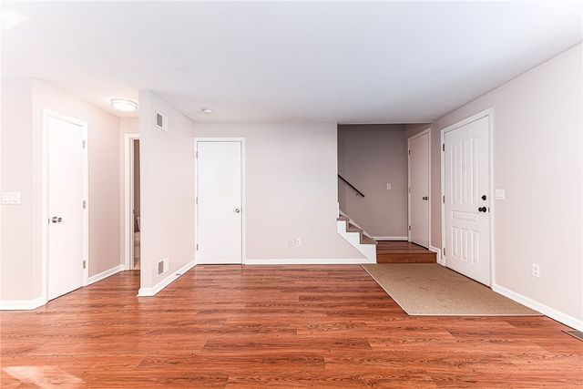 52 Kristee Circle 52, West Warwick, RI 02893