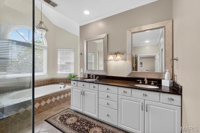 2107 Dartmouth Place Drive, Wildwood, MO 63011
