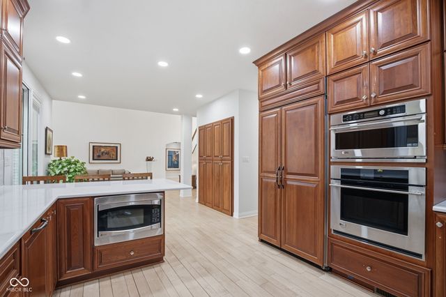 5717 Fall Creek Road, Indianapolis, IN 46220