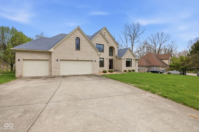 5717 Fall Creek Road, Indianapolis, IN 46220
