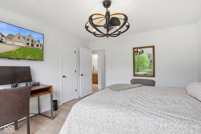 5717 Fall Creek Road, Indianapolis, IN 46220