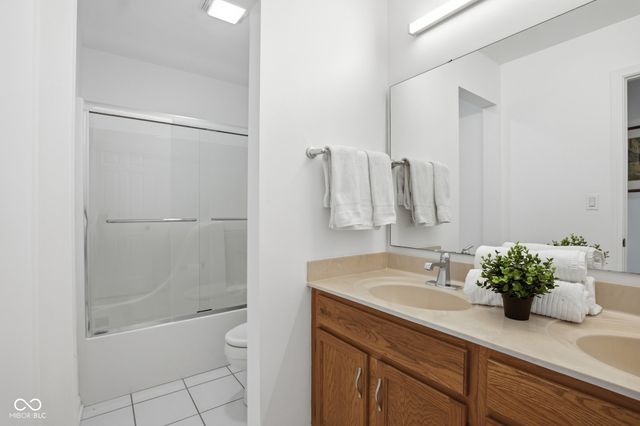 5717 Fall Creek Road, Indianapolis, IN 46220
