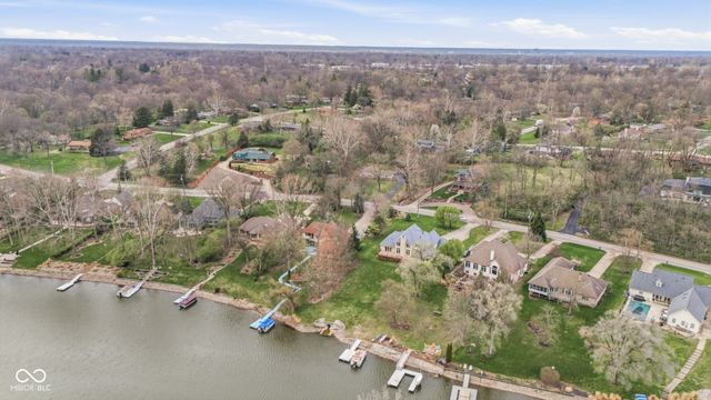 5717 Fall Creek Road, Indianapolis, IN 46220