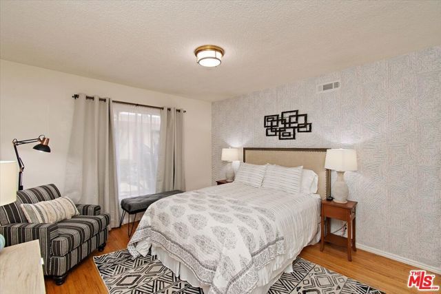 2224 W Imperial Highway 1, Hawthorne, CA 90250