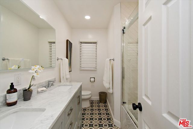 2224 W Imperial Highway 1, Hawthorne, CA 90250