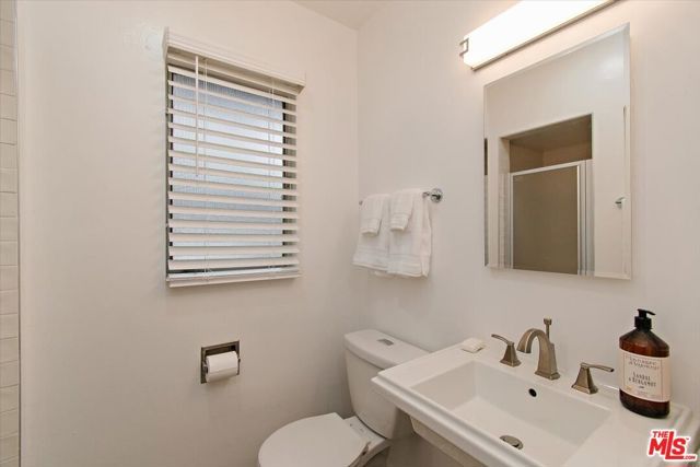 2224 W Imperial Highway 1, Hawthorne, CA 90250