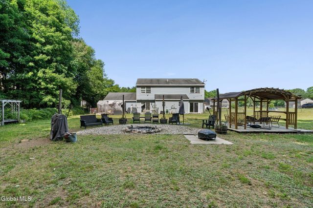 2015-2017 St Paul Drive, Ballston Spa, NY 12020