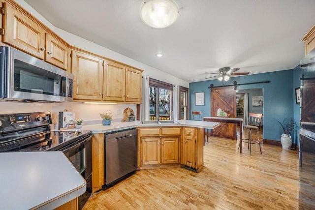 1704 LAWE STREET, Kaukauna, WI 54130