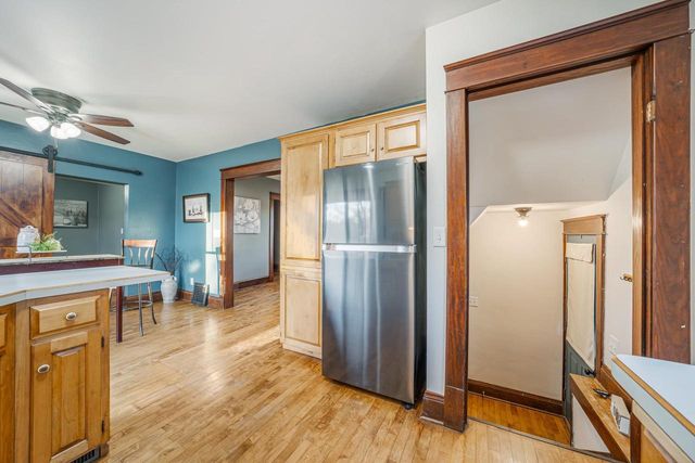 1704 LAWE STREET, Kaukauna, WI 54130