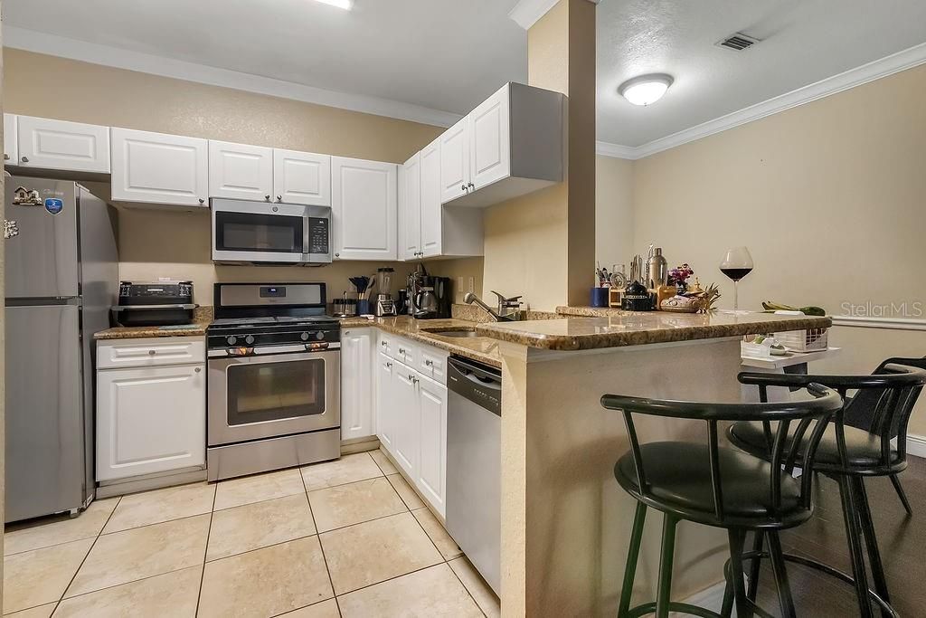 Image 9 of property listing at 3307 S KIRKMAN ROAD 126, Orlando, FL 32811