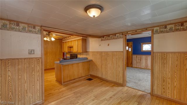 237 S 5th Street, Byesville, OH 43723