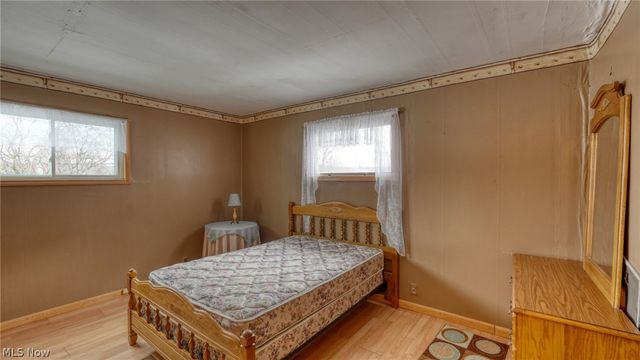 237 S 5th Street, Byesville, OH 43723