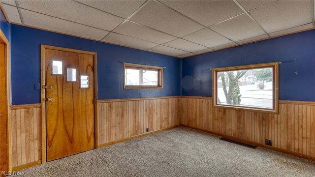 237 S 5th Street, Byesville, OH 43723