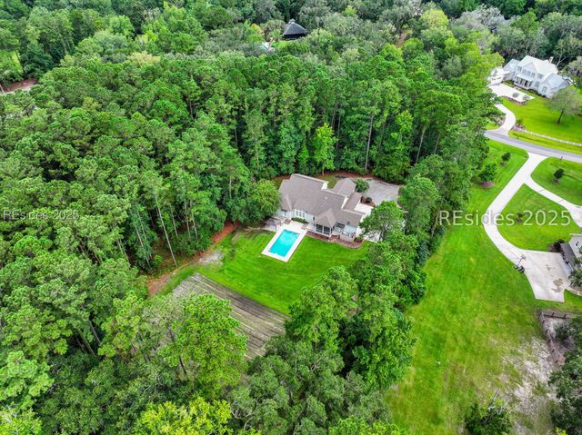 40 Rose Dhu Creek Plantation Dr, Bluffton, SC 29910