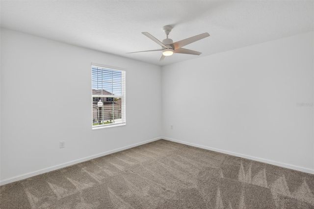 124 PINEYWOODS STREET, St Cloud, FL 34771