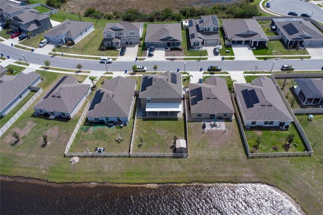 124 PINEYWOODS STREET, St Cloud, FL 34771