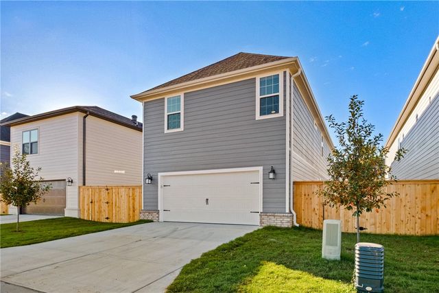 4376 W Bronco Drive, Fayetteville, AR 72704