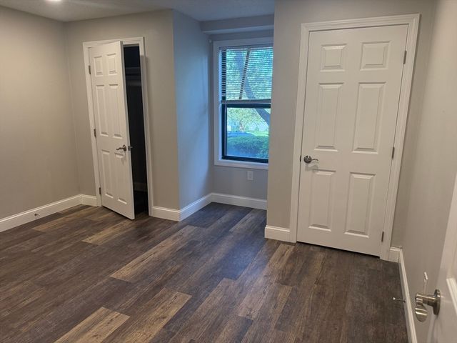 3 Marc Dr 3C-4, Plymouth, MA 02360