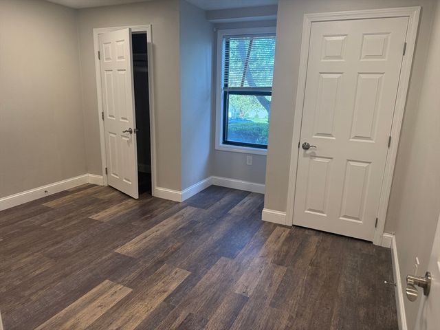3 Marc Dr 3C-4, Plymouth, MA 02360