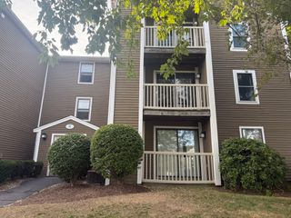 3 Marc Dr 3C-4, Plymouth, MA 02360