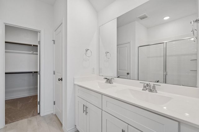 438 Turtle Creek Drive, Dayton, TX 77535