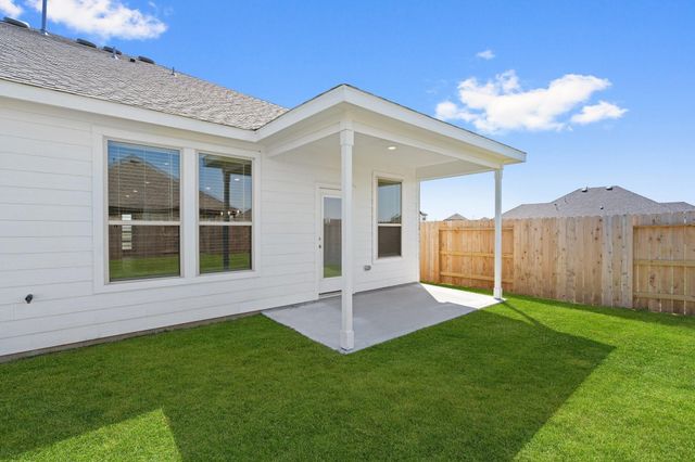 438 Turtle Creek Drive, Dayton, TX 77535