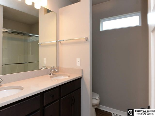 14822 S 17Th Street, Bellevue, NE 68123