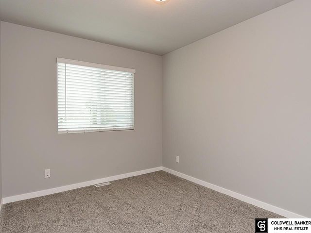 14822 S 17Th Street, Bellevue, NE 68123