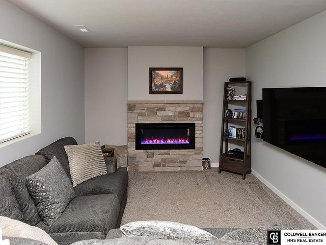 14822 S 17Th Street, Bellevue, NE 68123