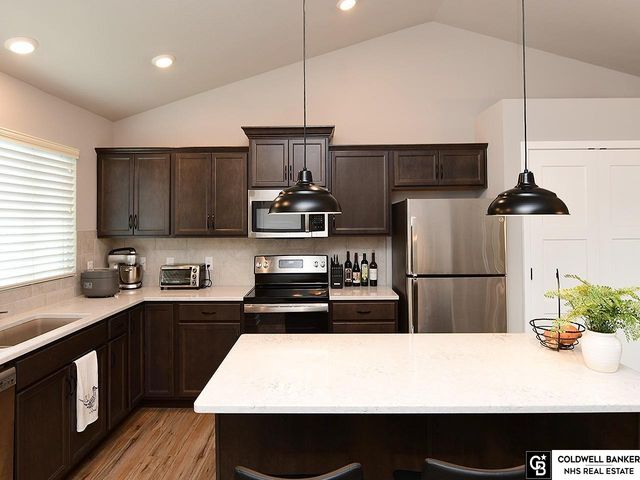 14822 S 17Th Street, Bellevue, NE 68123