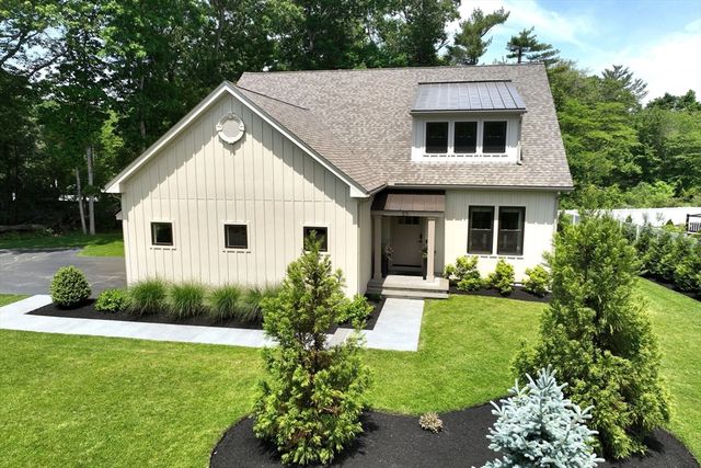 23 Kingston Street, Kingston, MA 02364