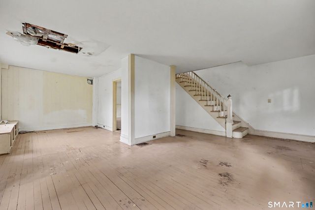 153 Old Sherman Hill Road, Woodbury, CT 06798