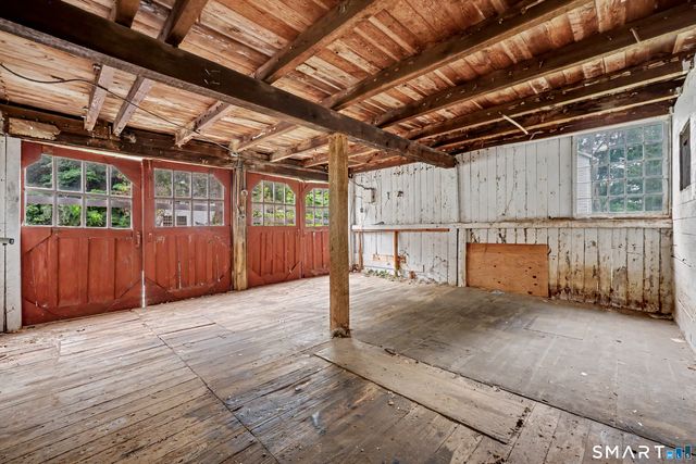 153 Old Sherman Hill Road, Woodbury, CT 06798