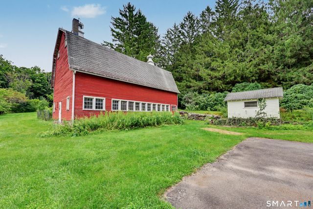 153 Old Sherman Hill Road, Woodbury, CT 06798