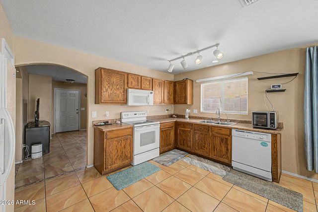 22259 W MESQUITE Drive, Buckeye, AZ 85326