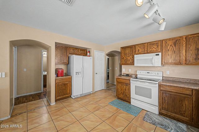 22259 W MESQUITE Drive, Buckeye, AZ 85326