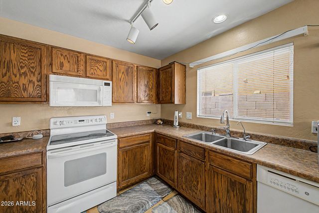 22259 W MESQUITE Drive, Buckeye, AZ 85326