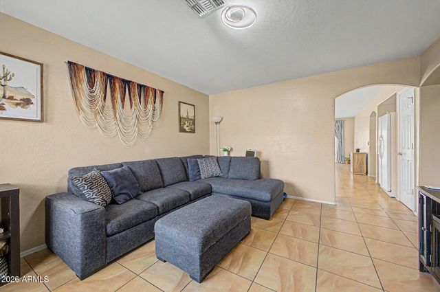 22259 W MESQUITE Drive, Buckeye, AZ 85326