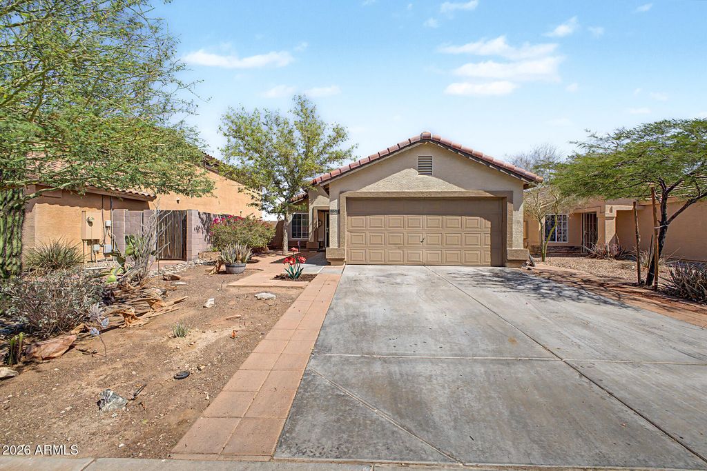 22259 W MESQUITE Drive, Buckeye, AZ 85326