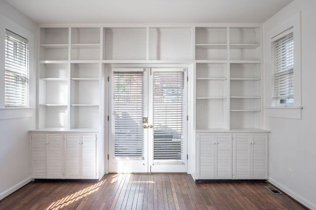 561 S 5th Street, Columbus, OH 43206