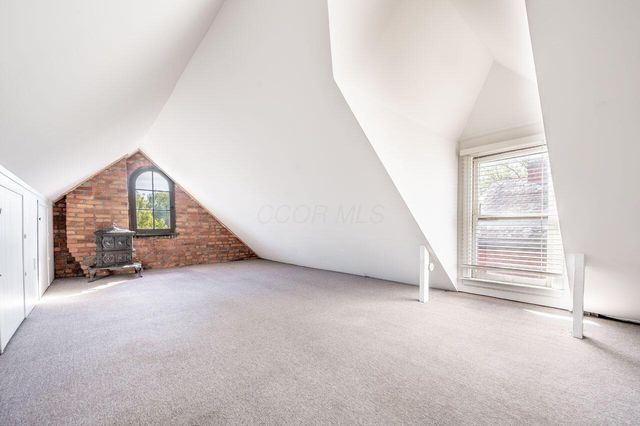 561 S 5th Street, Columbus, OH 43206