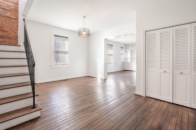 561 S 5th Street, Columbus, OH 43206