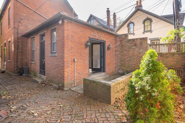 561 S 5th Street, Columbus, OH 43206