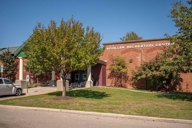 561 S 5th Street, Columbus, OH 43206